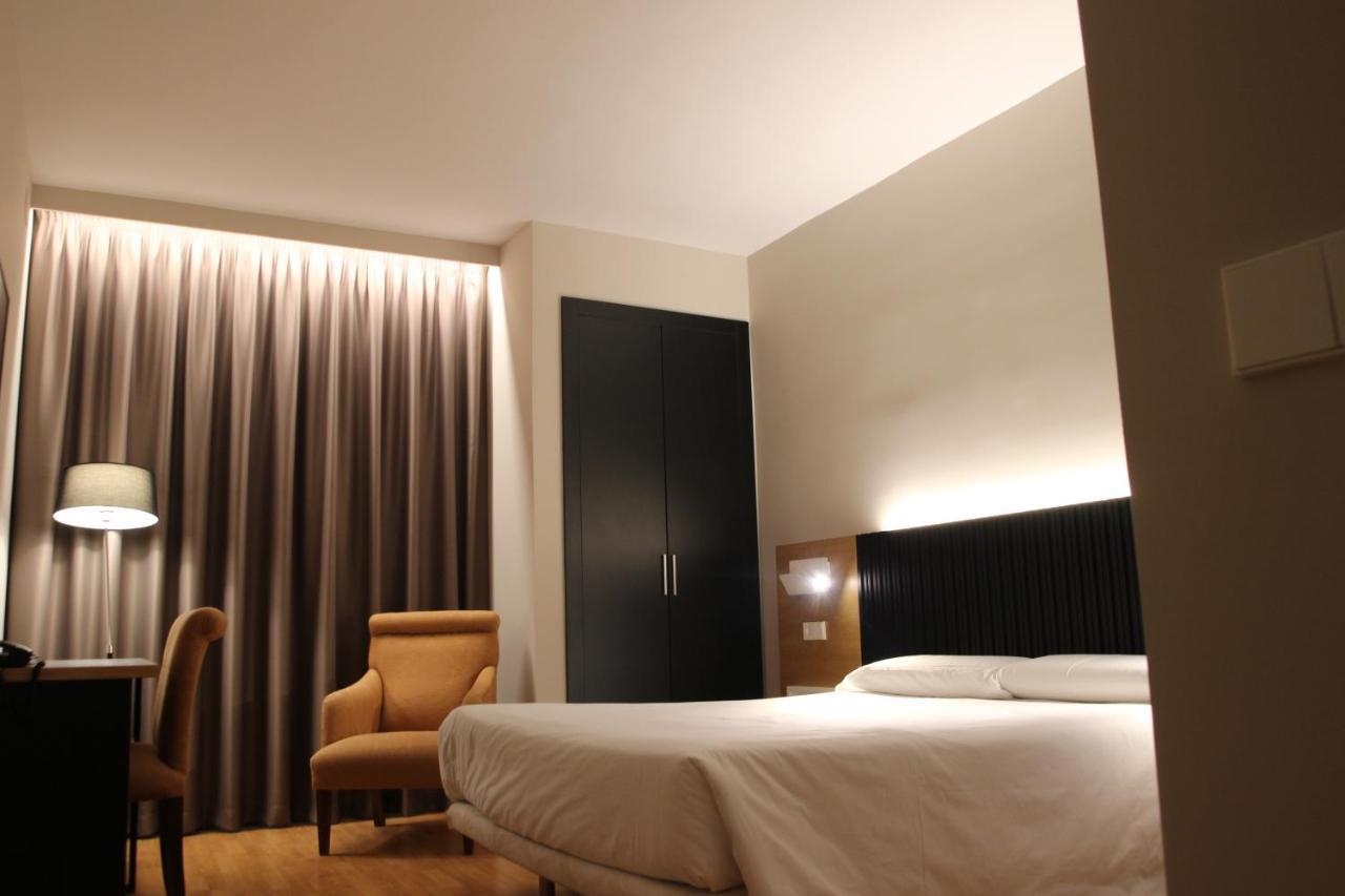 Hotel Alcantara Caces المظهر الخارجي الصورة