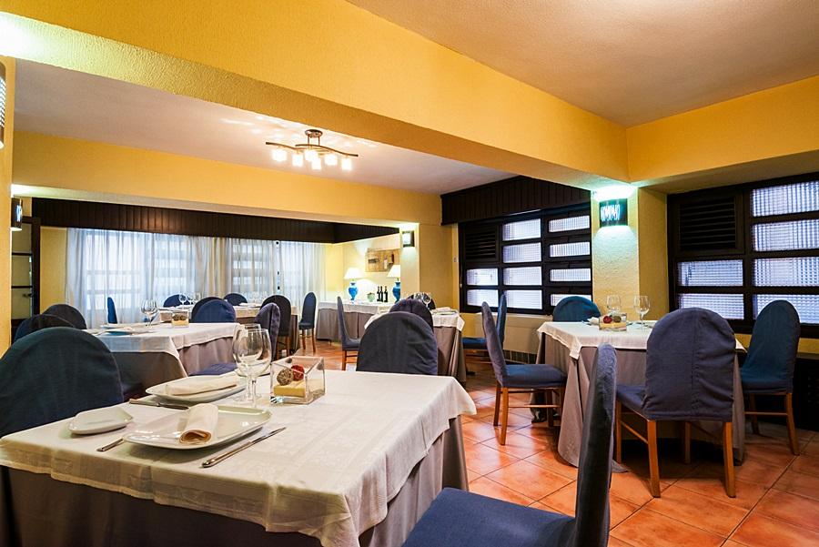 Hotel Alcantara Caces المظهر الخارجي الصورة