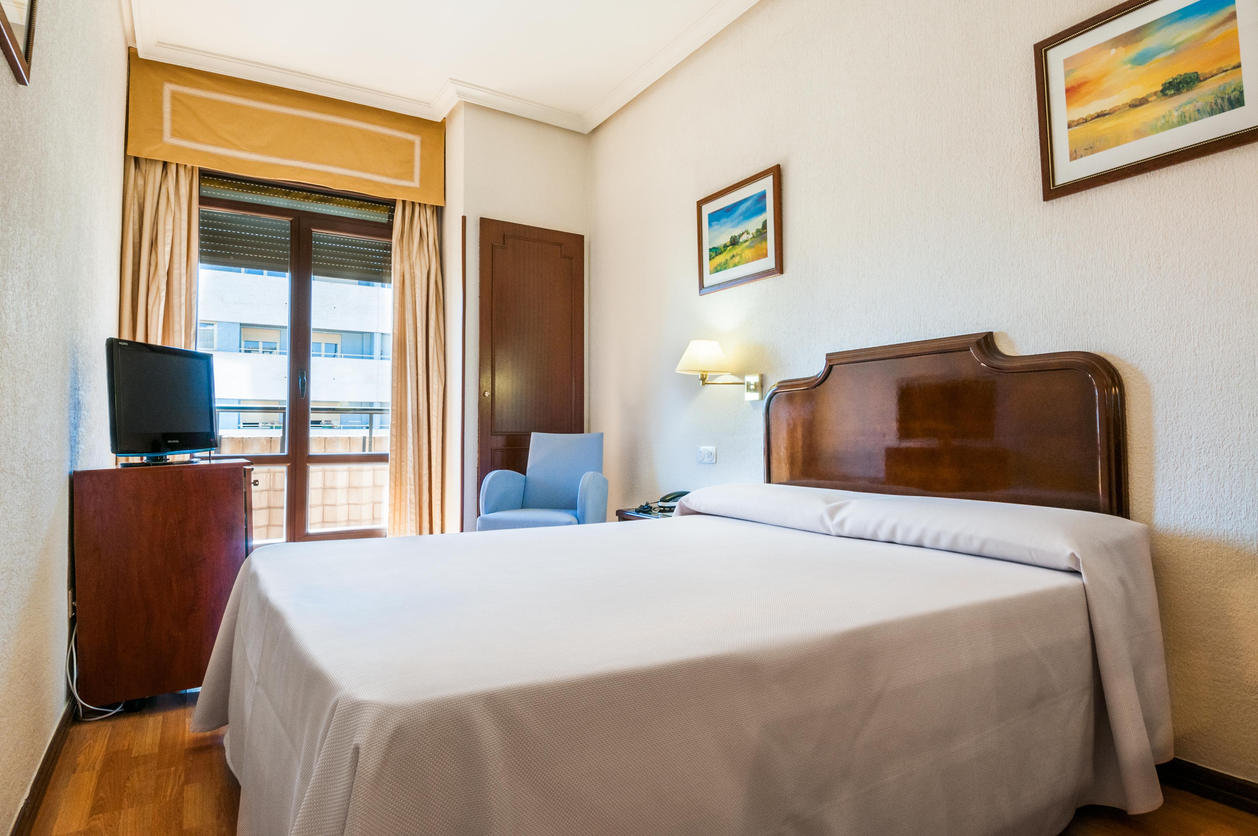 Hotel Alcantara Caces المظهر الخارجي الصورة