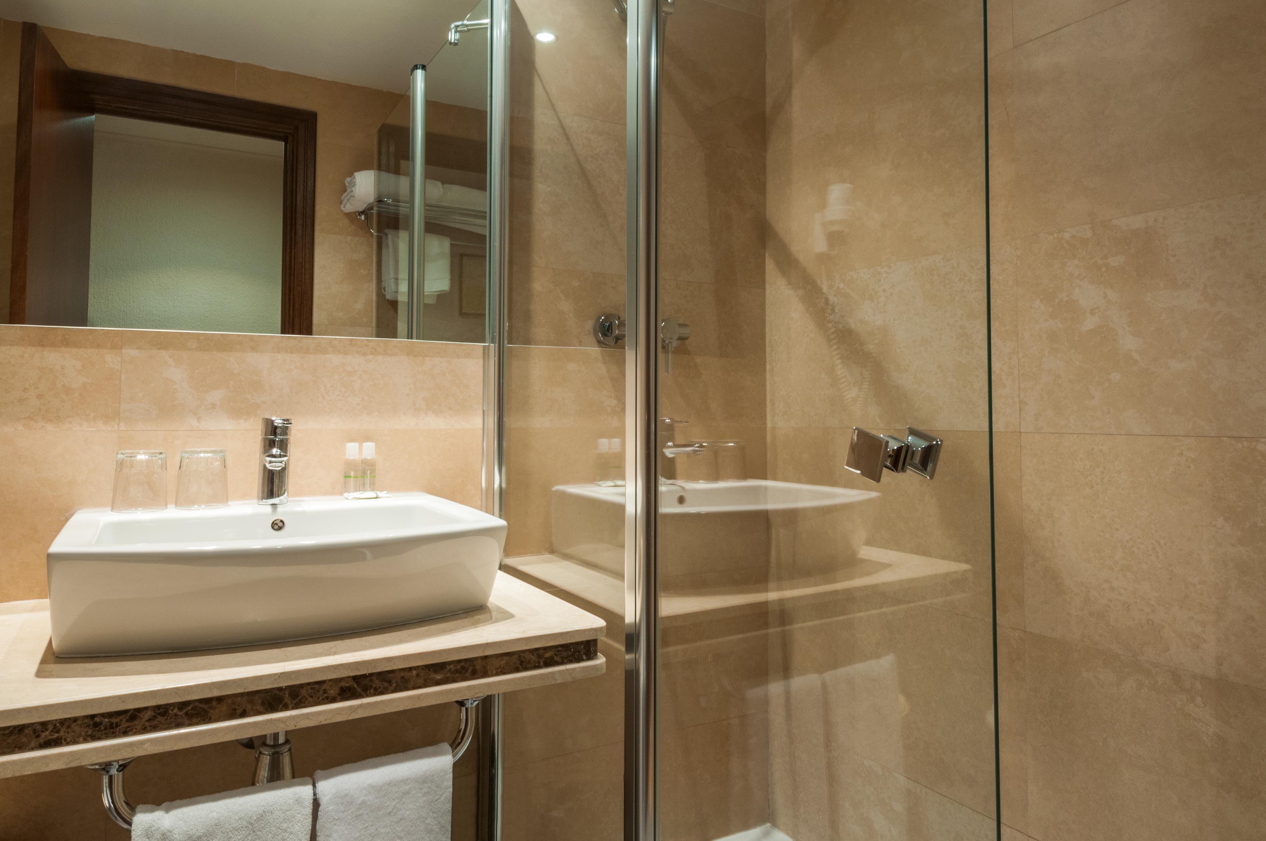 Hotel Alcantara Caces المظهر الخارجي الصورة