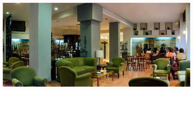Hotel Alcantara Caces المظهر الخارجي الصورة